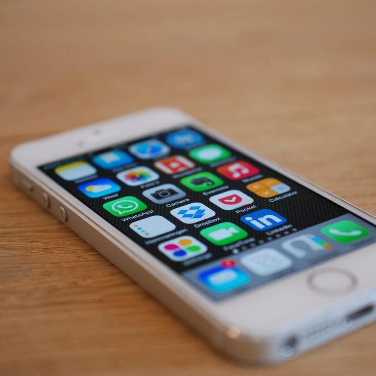 iPhone