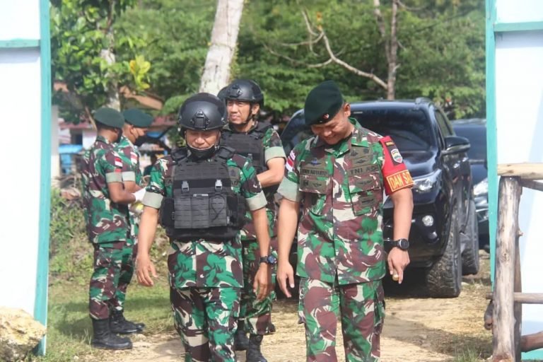 Satgas Yonif Raider