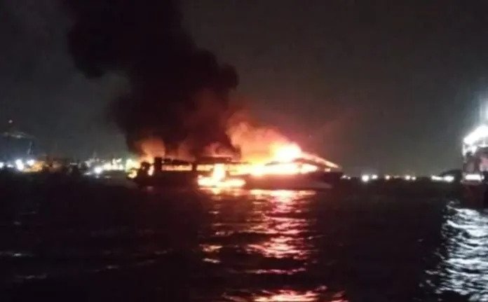 MV-Dumai-Line-5-Terbakar