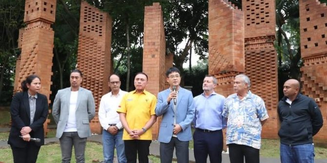 delegasi-fifa-bertemu-pssi-usai-kerusuhan-kanjuruhan-ingin-bantu-selamatkan-liga-1
