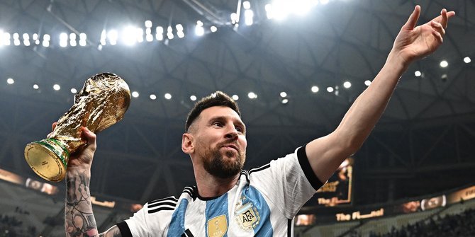 argentina-juara-dunia-akhiri-perdebatan-the-goat-messi-vs-ronaldo