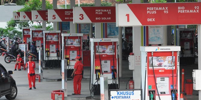 indef-harga-bbm-jangan-naik-agar-konsumsi-masyarakat-tetap-tumbuh