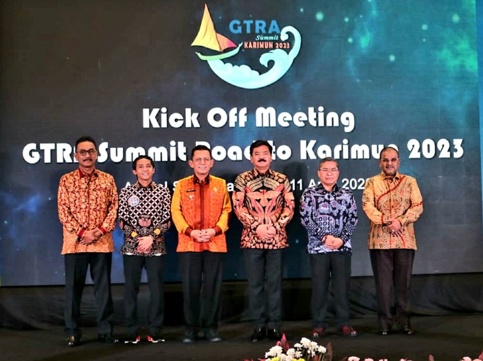 9935f9ed-bdbd-41a2-ba90-7f0d8e97c5a1