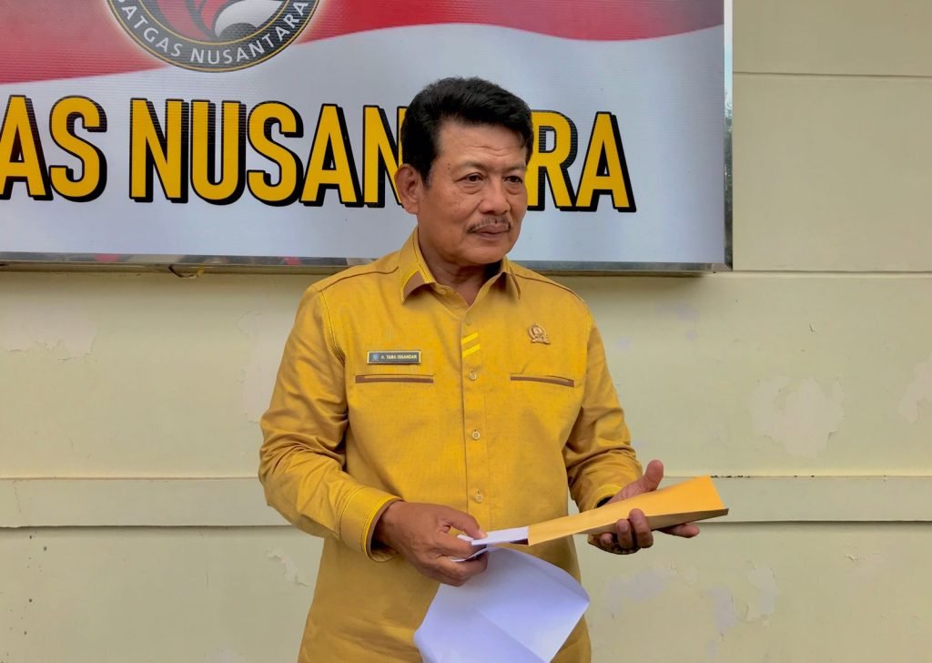 Taba Iskandar