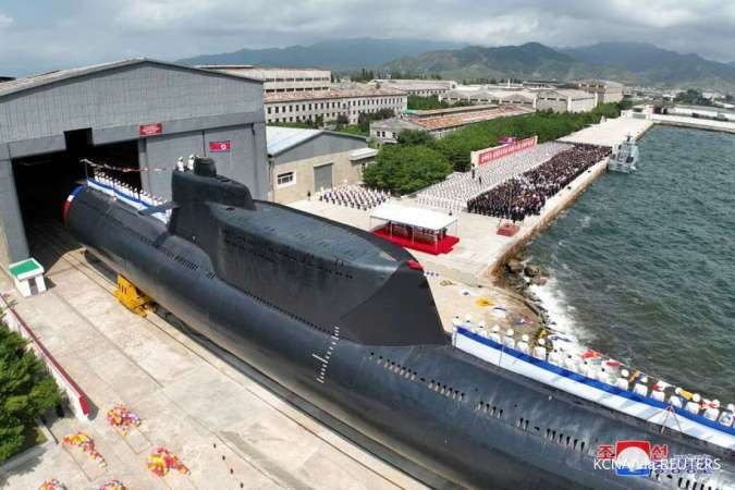 kapal selam korea utara