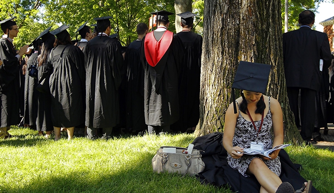 Chetty vs. Pell: What’s the best way to measure a College’s commitment to low-income students?