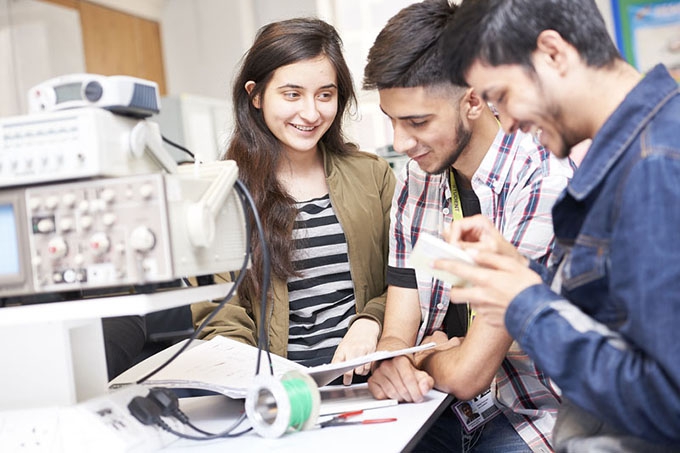 Stop labelling courses ‘vocational’ or ‘academic’ – they can be both