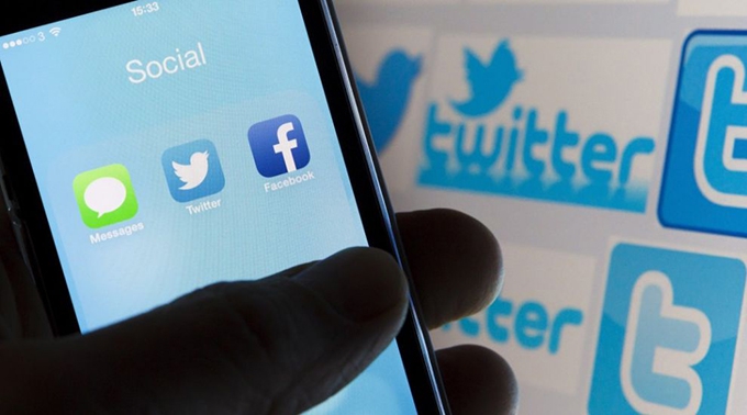 Why teachers are turning to Twitter
