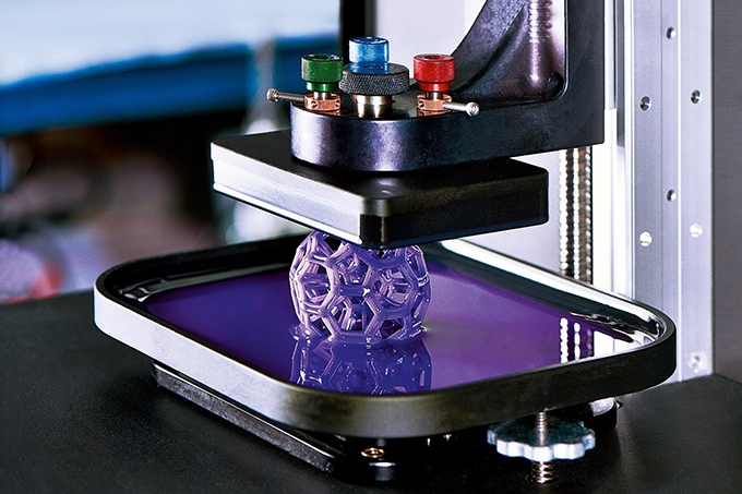 Hybrid manufacturing combines 3D printing & machining