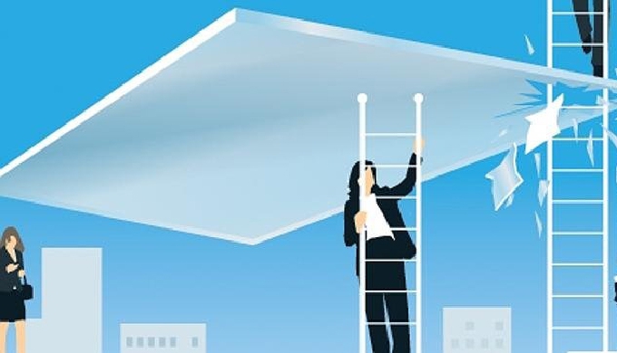 The glass box: a law teacher’s experience of structural discrimination