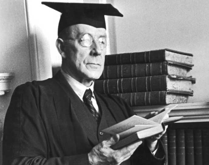 Old white male Professor advises College-bound