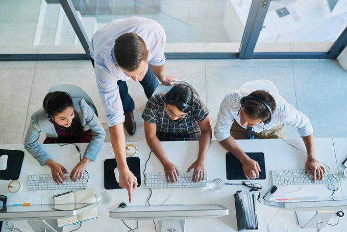 How to benefit from internships, service learning, apprenticeships and co-op work