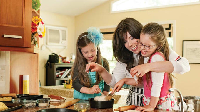 Maths, reading and better nutrition: all the reasons to cook with your kids