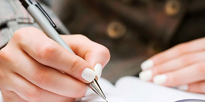 Saying more with less: 4 ways grammatical metaphor improves academic writing