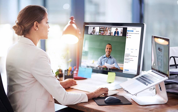 Does the body still have its place in distance education?