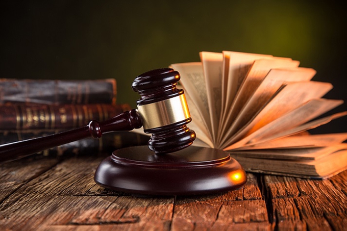 Education is in danger: the succession of 8 different laws already takes its toll on students