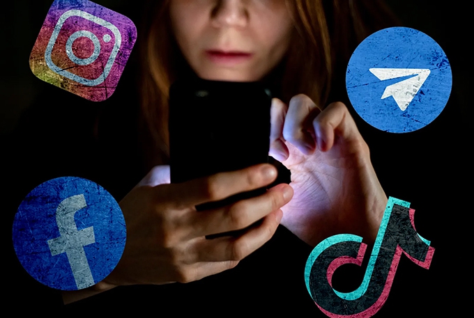 Are social media radicalising young people?