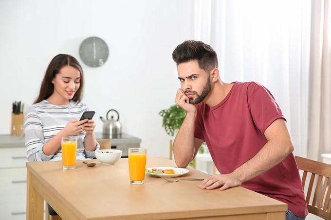Anxious and out of control of their time: this is how many hyperconnected college students feel.