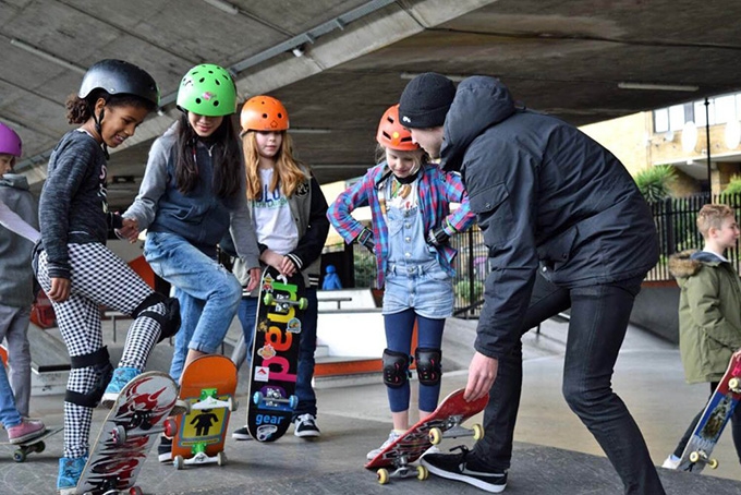 Fail, help each other, dare: skate culture in the service of education