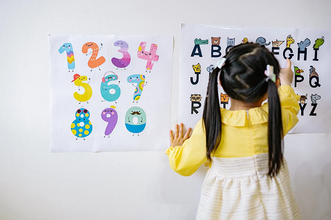 Even before they can read, young children are visualizing letters and other objects with the same strategies adults use