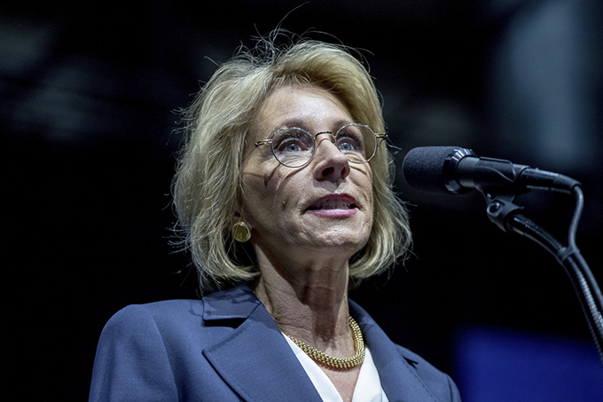 betsy-devos